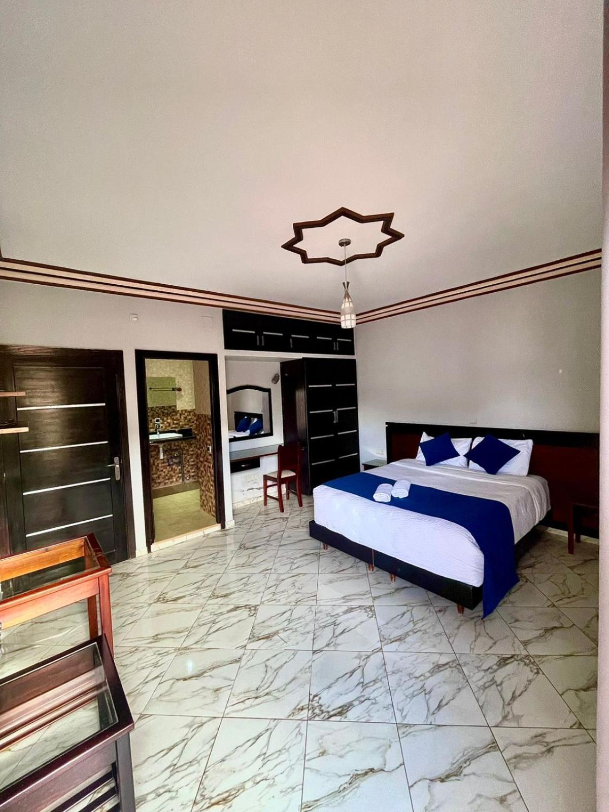 Maison D'Hotes Familiale "Dar Aboulanwar" El Jadida Exterior photo